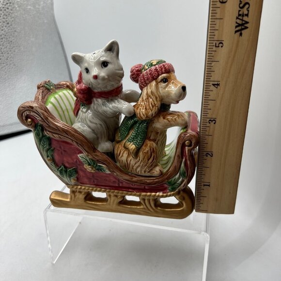 1995 Fitz & floyd Christmas dog And cat salt And pepper shakers In sleigh / vint - Picture 6 of 8